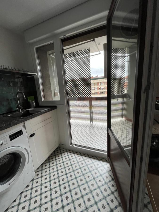 Apartment For 4 In Lejona Casa Natalia No Elevator Екстериор снимка